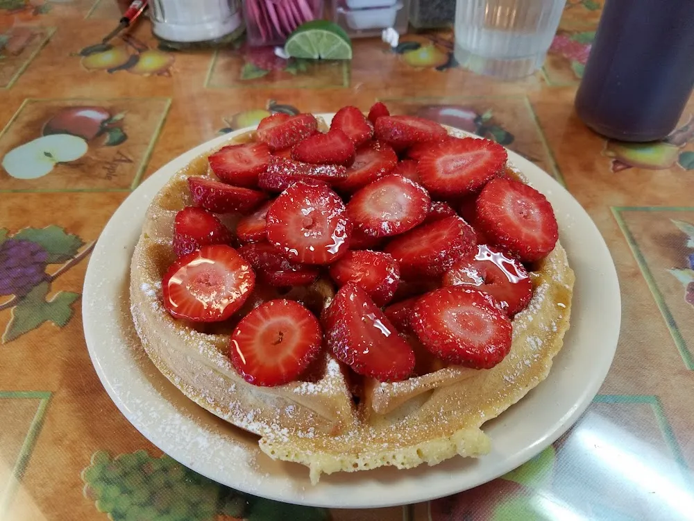 Waffle with Strawberries